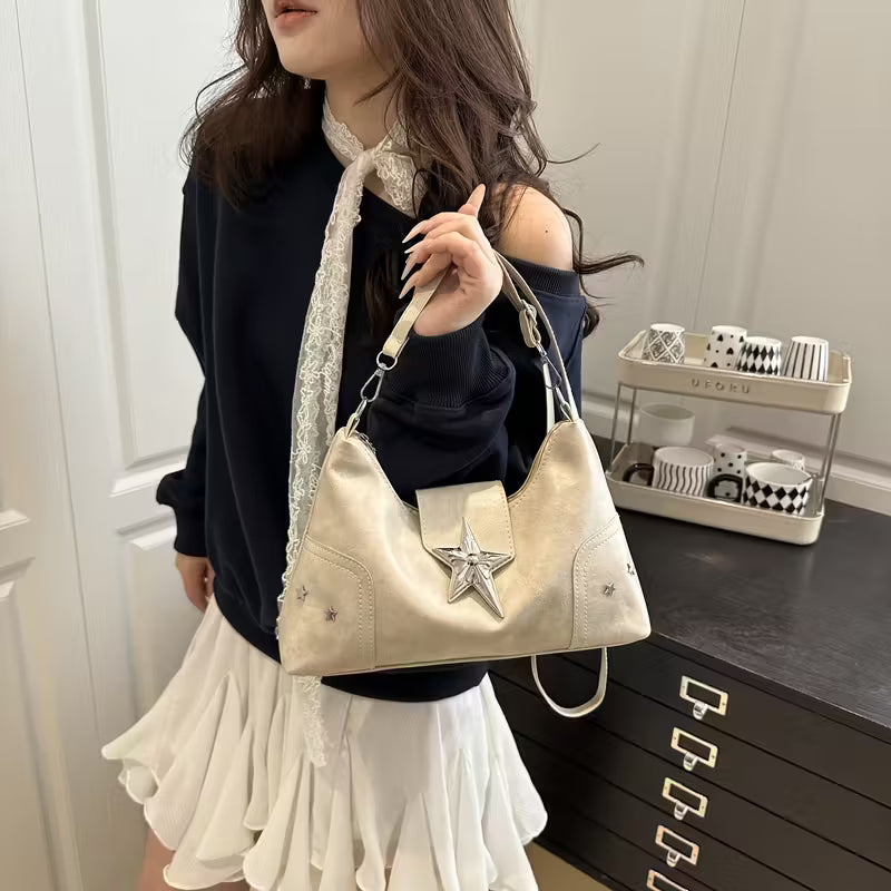 Bolso de hombro estilo punk