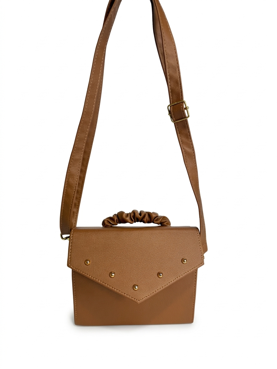 Bolso de mano echo en Colombia Color marron