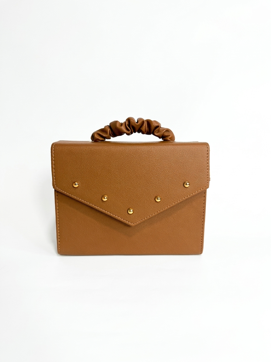 Bolso de mano echo en Colombia Color marron