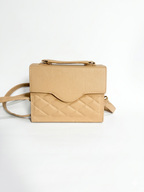 Bolso de mano echo en Colombia Color beige