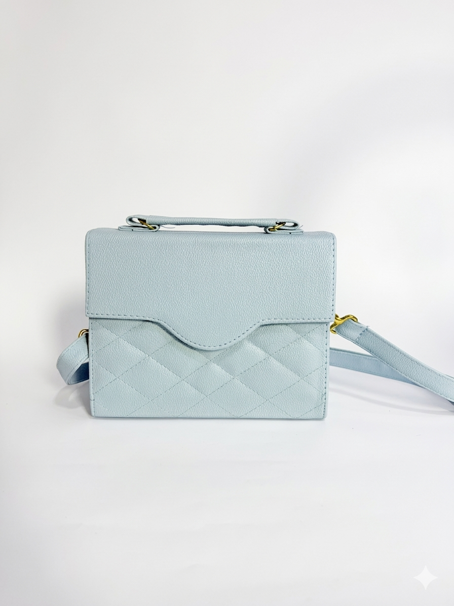 Bolso de mano echo en Colombia Color Azul cielo
