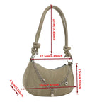 Bolso de mano con exquisitos adornos de herrajes